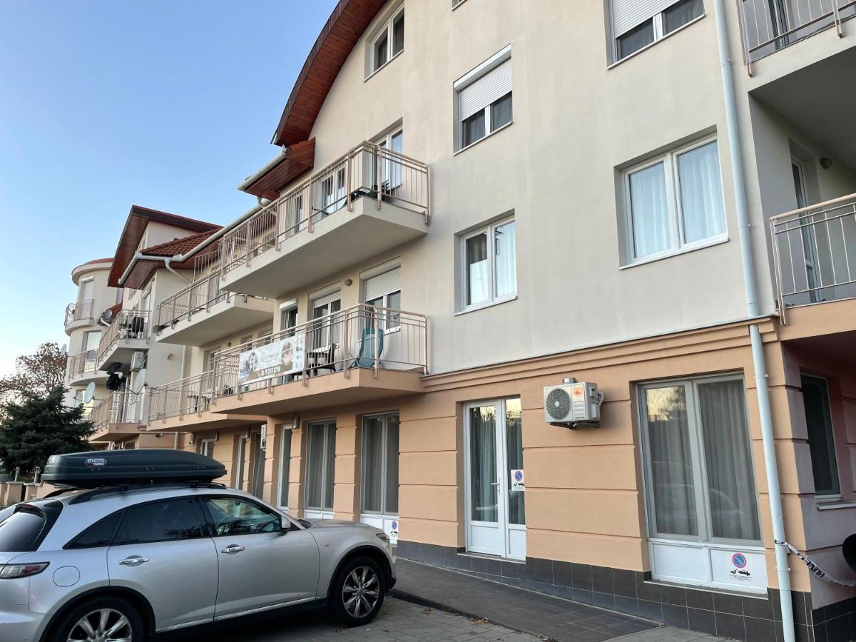 Rosemary Apartmanok, Rose, Lili, Mary1, Mary2 Hajdúszoboszló Exterior foto